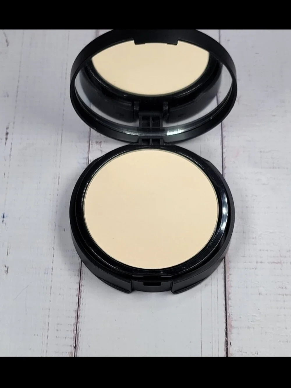 bareMinerals Original Mineral Veil Pressed Setting Powder NEW!